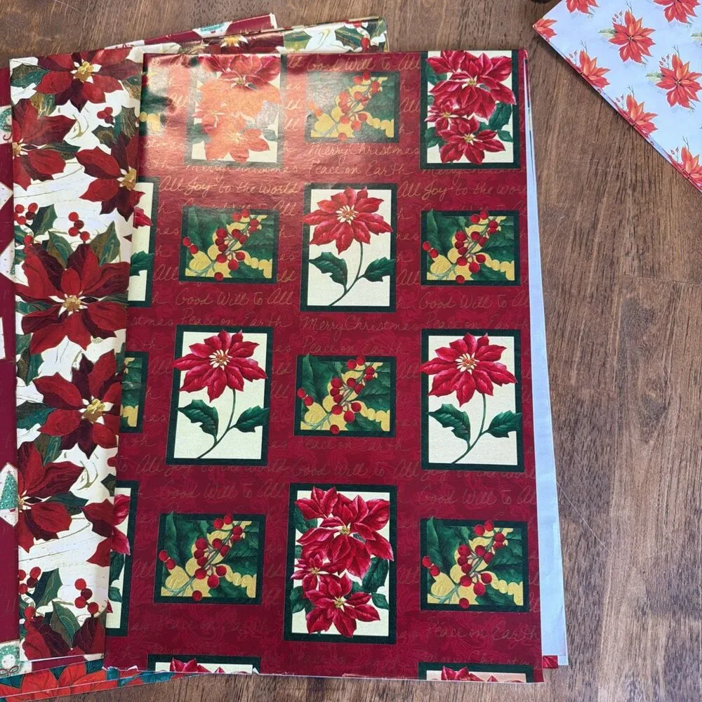 Lot of 5 Sheets Christmas Wrapping Paper Poinsettia Wreath Holiday Gift Wrap